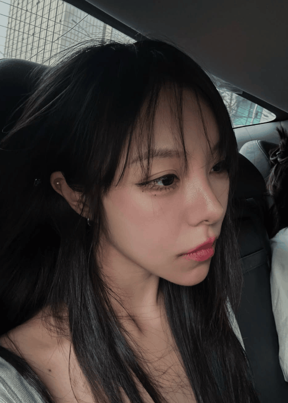 "활동 그만두고 싶었다" 전성기 회상하며 눈물 보인 휘인